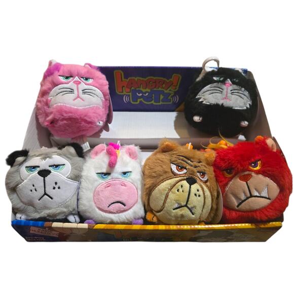Hangry Pets Series 1 Complete Set Of 6 Stuffed Keychain Plush & Display NWT - Picture 1 of 3